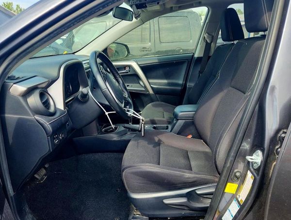 2018 TOYOTA RAV4 Adventure/XLE