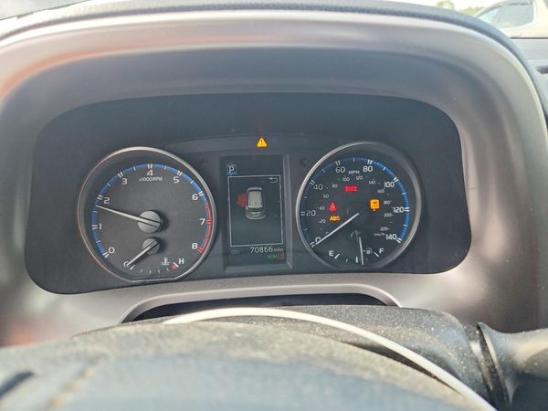 2018 TOYOTA RAV4 Adventure/XLE