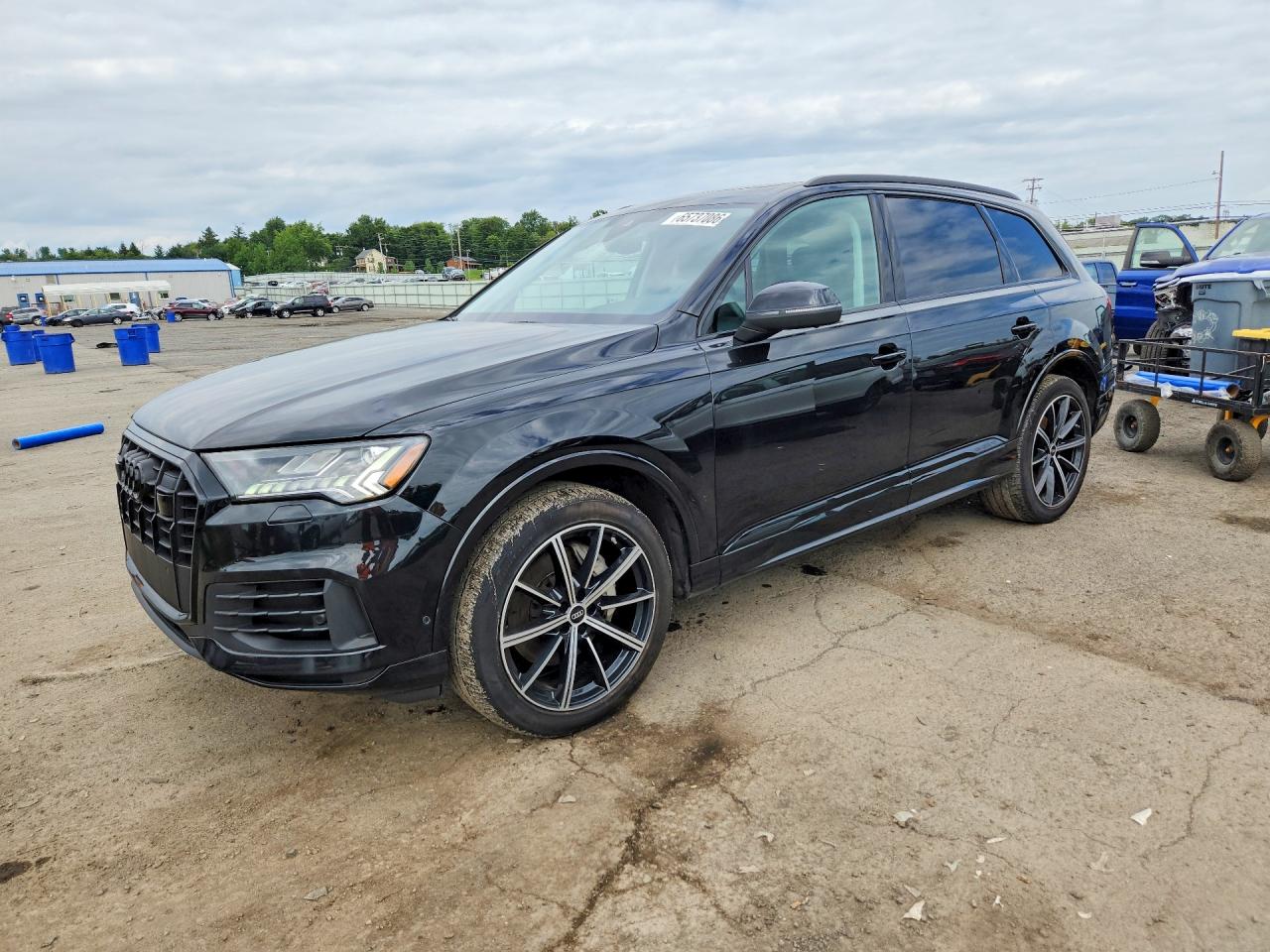 2023 AUDI Q7 quattro Premium Plus