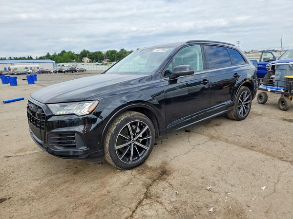 2023 AUDI Q7 quattro Premium Plus