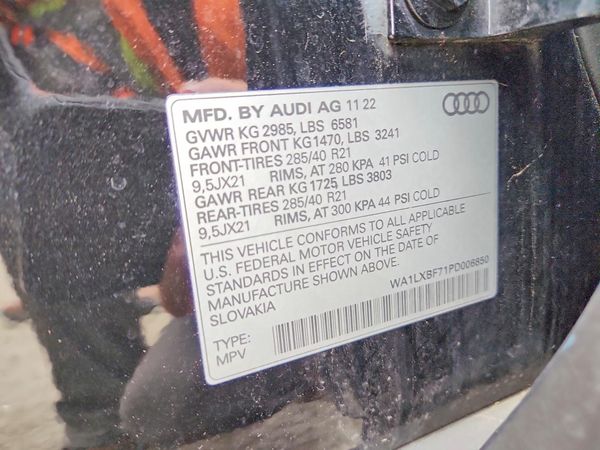2023 AUDI Q7 quattro Premium Plus