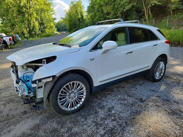 2018 CADILLAC XT5