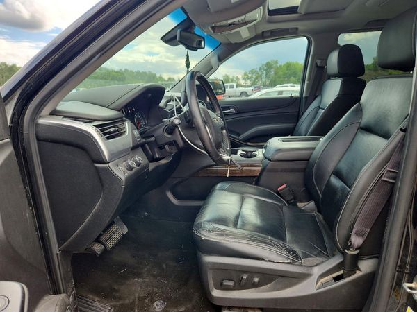 2017 CHEVROLET SUBURBAN LT