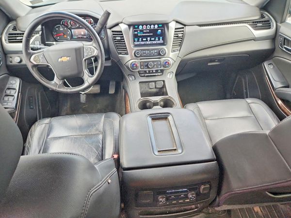 2017 CHEVROLET SUBURBAN LT
