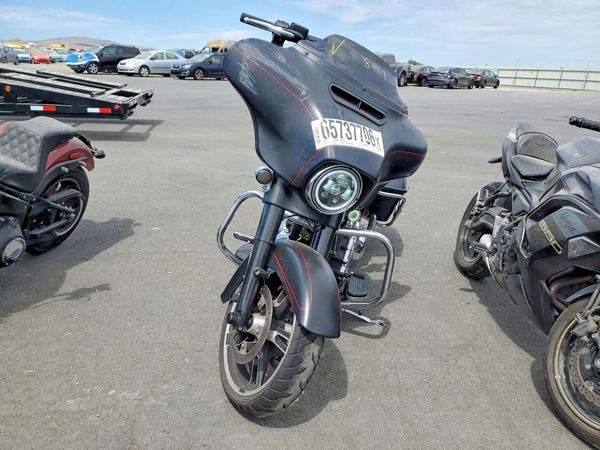 2015 HARLEY-DAVIDSON FLHXS