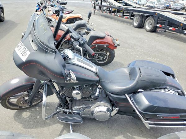 2015 HARLEY-DAVIDSON FLHXS