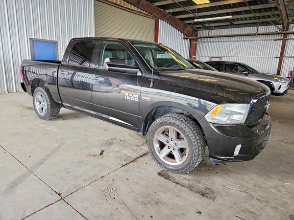 2017 RAM 1500 ST