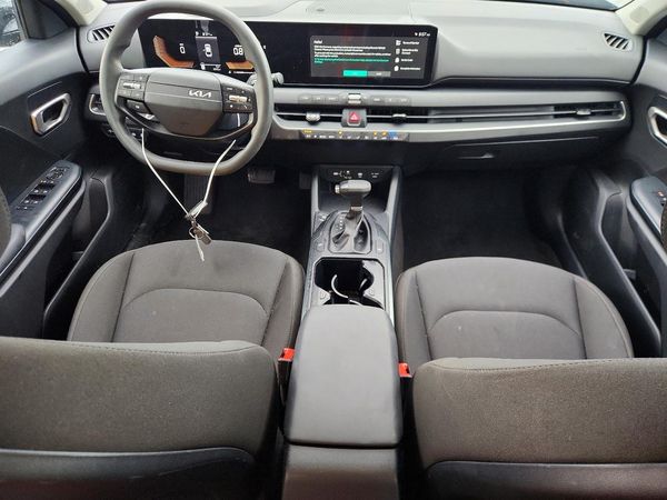 2026 KIA K4 LX, LXS