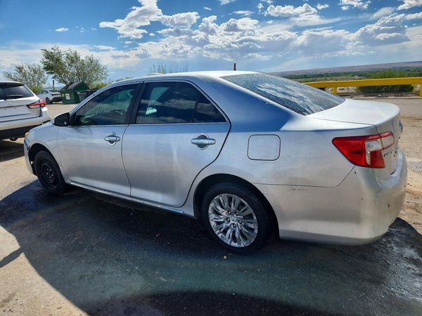 2012 TOYOTA CAMRY