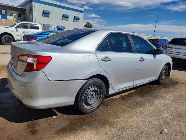 2012 TOYOTA CAMRY