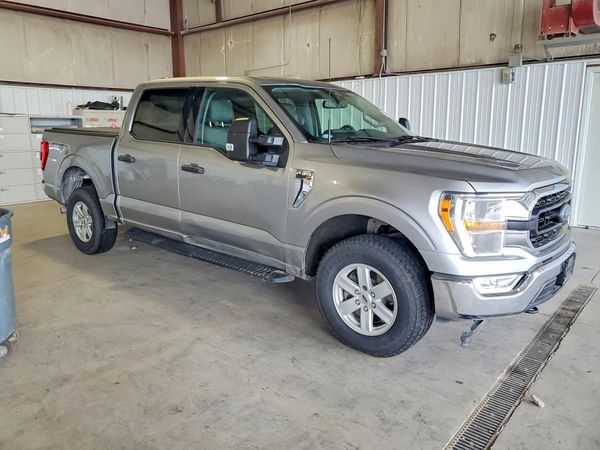2022 FORD F150 SuperCrew — Passenger 3/4