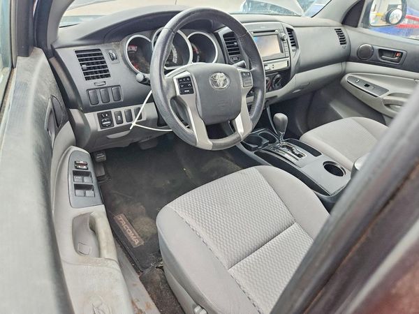 2013 TOYOTA TACOMA Delux