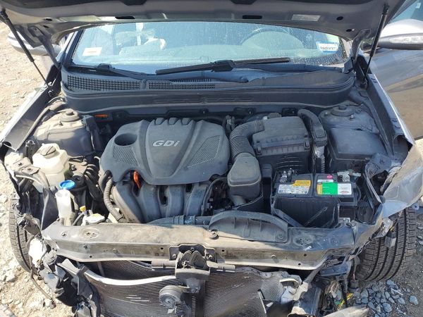 2014 HYUNDAI SONATA
