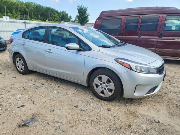 2017 KIA FORTE LX Popular, S