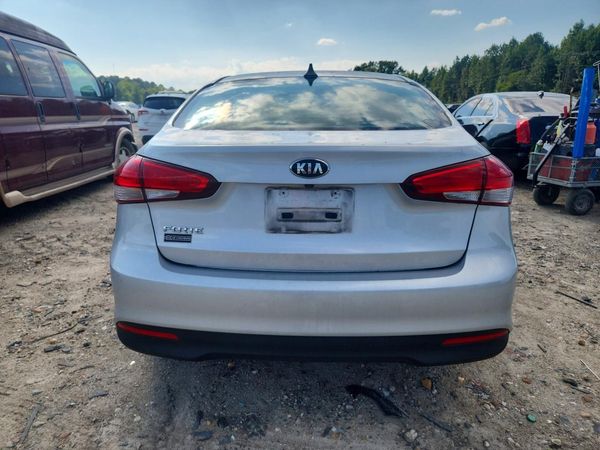 2017 KIA FORTE LX Popular, S