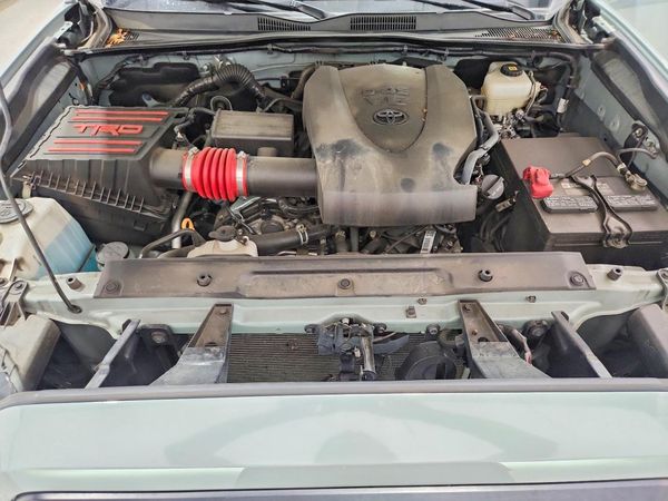2021 TOYOTA TACOMA SR5