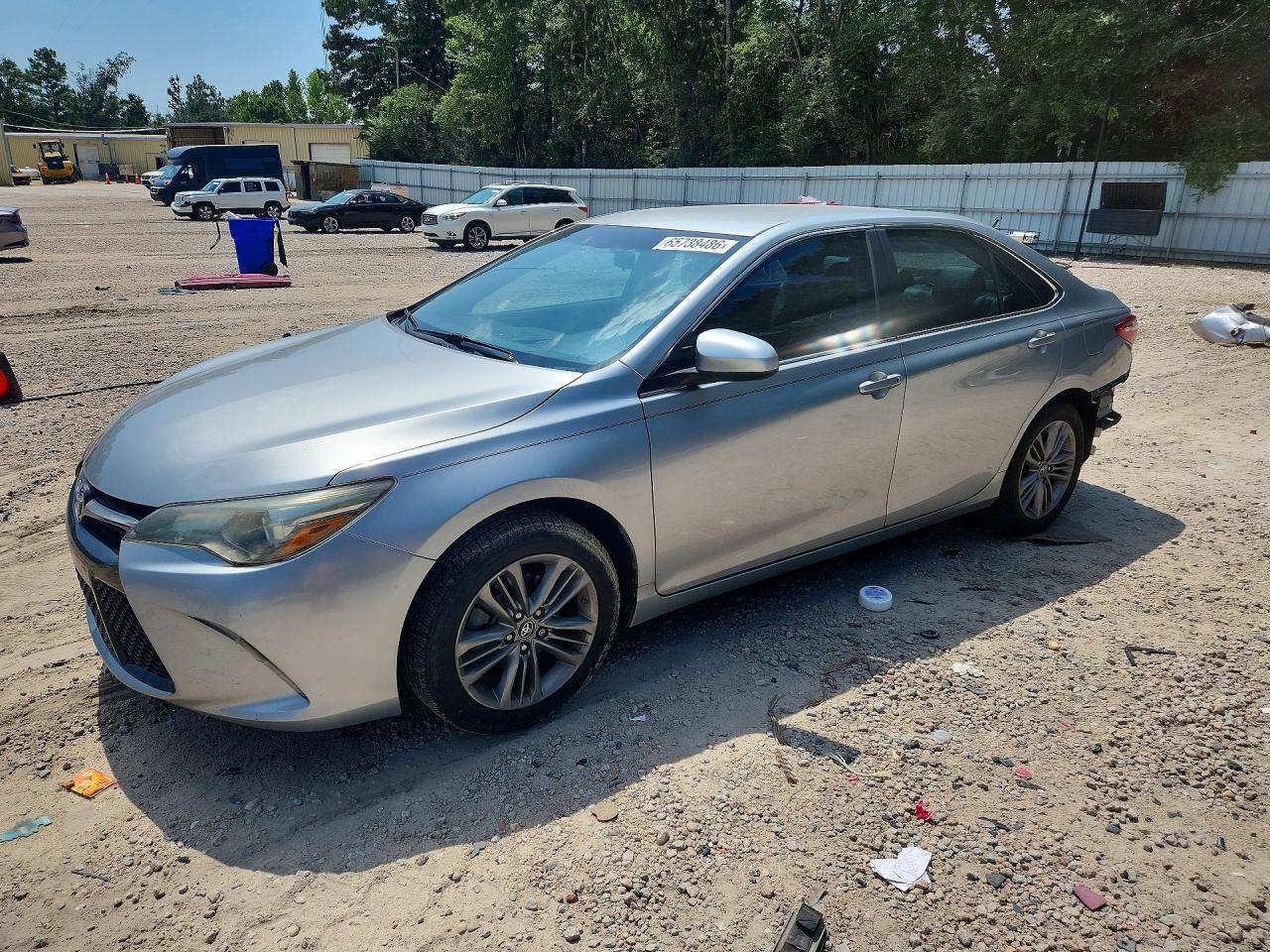 2016 TOYOTA CAMRY