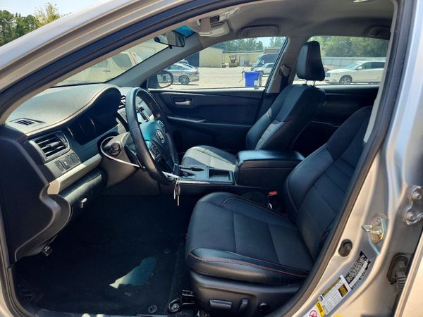 2016 TOYOTA CAMRY
