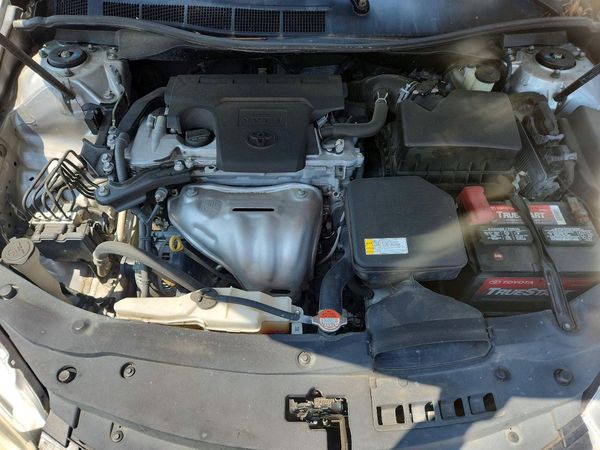 2016 TOYOTA CAMRY