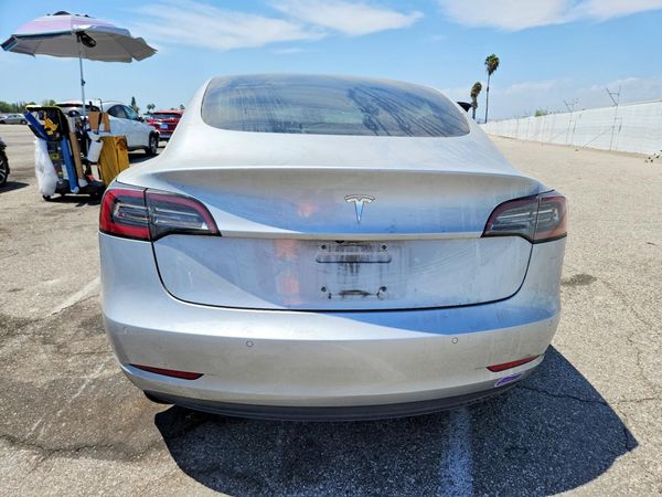2018 TESLA MODEL 3 — DIRR