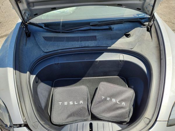 2018 TESLA MODEL 3 — Engine bay