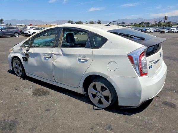 2013 TOYOTA PRIUS