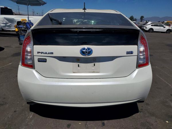 2013 TOYOTA PRIUS