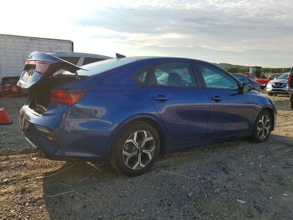 2021 KIA FORTE FE, LXS
