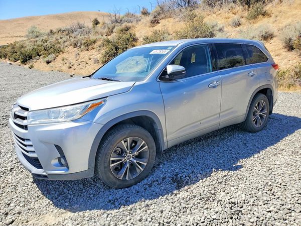 2018 TOYOTA HIGHLANDER