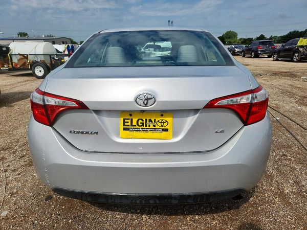 2015 TOYOTA COROLLA