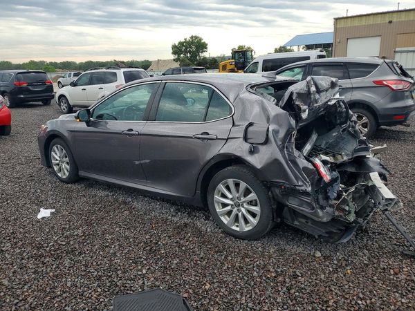 2020 TOYOTA CAMRY