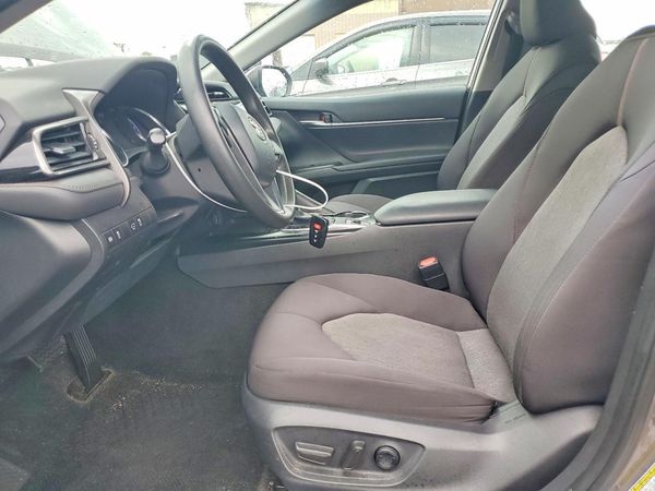 2020 TOYOTA CAMRY