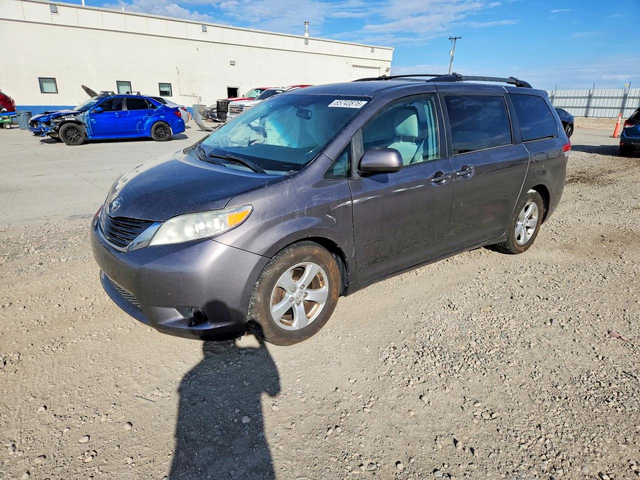 2014 TOYOTA SIENNA
