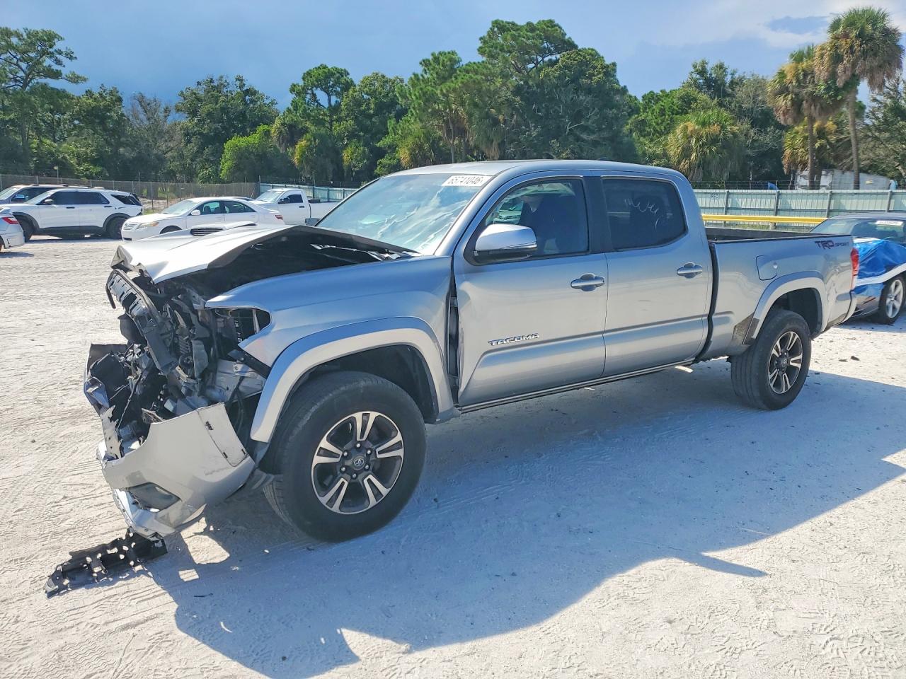 2017 TOYOTA TACOMA