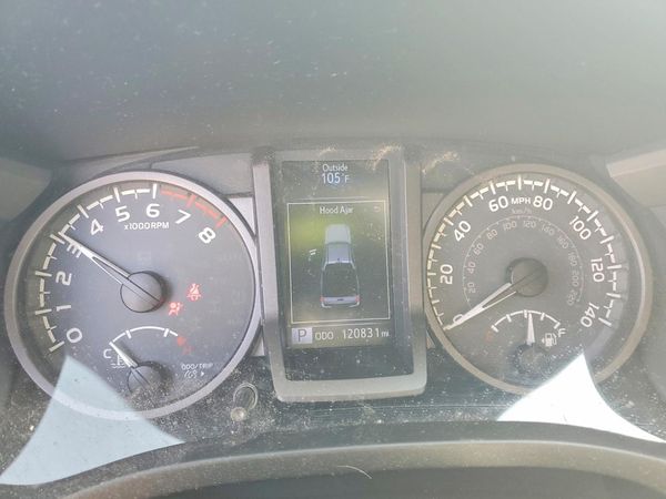 2017 TOYOTA TACOMA