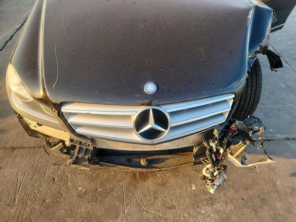 2013 MERCEDES-BENZ C