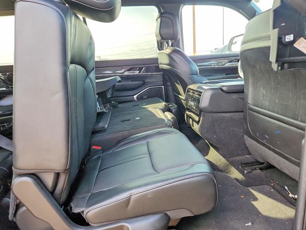 2022 JEEP WAGONEER