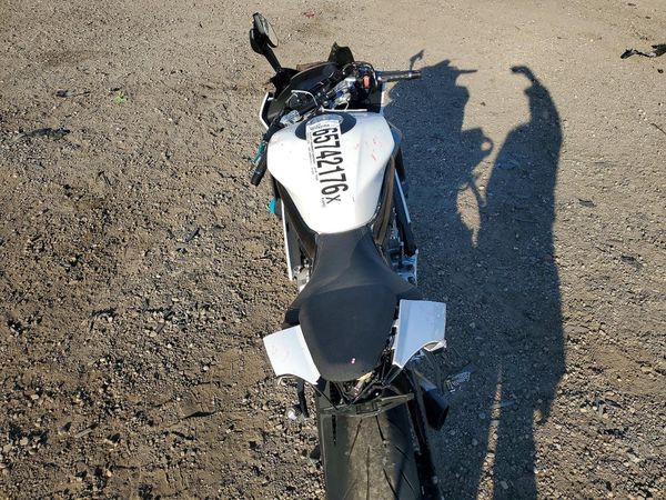2025 CF MOTO 675SS