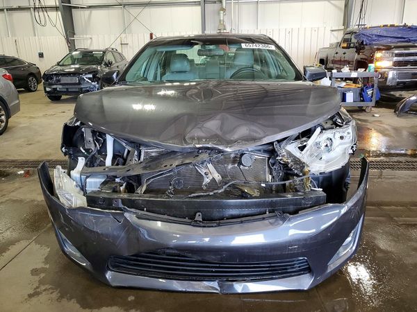 2013 TOYOTA CAMRY