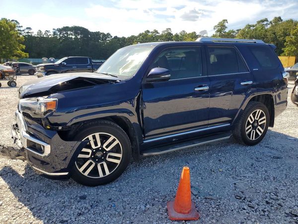 2020 TOYOTA 4RUNNER