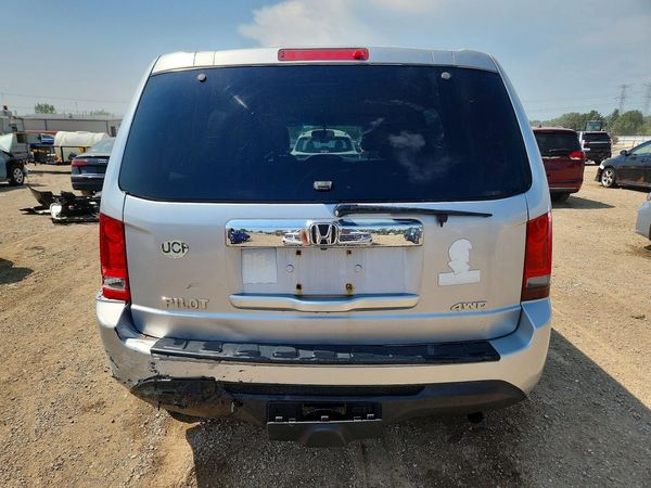 2015 HONDA PILOT LX