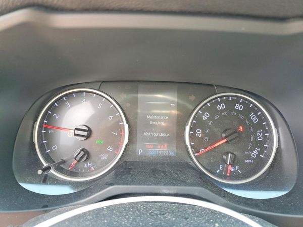 2019 TOYOTA RAV4 XLE / XLE Premium 4WD