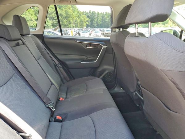 2019 TOYOTA RAV4 XLE / XLE Premium 4WD