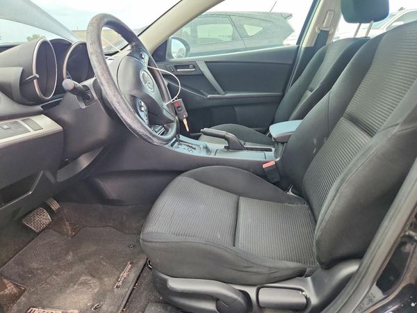 2012 MAZDA 3 Touring/GS