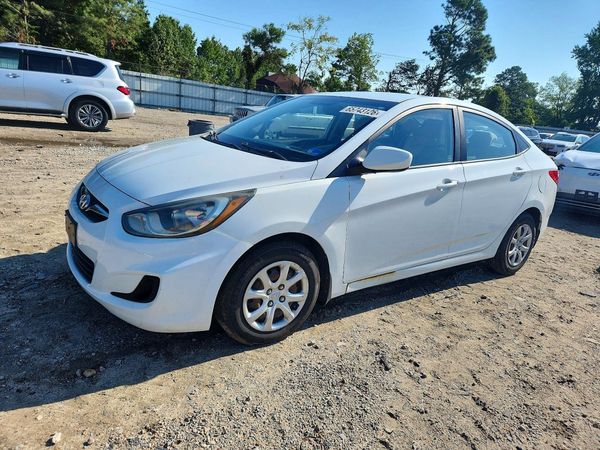 2013 HYUNDAI ACCENT GLS, GS
