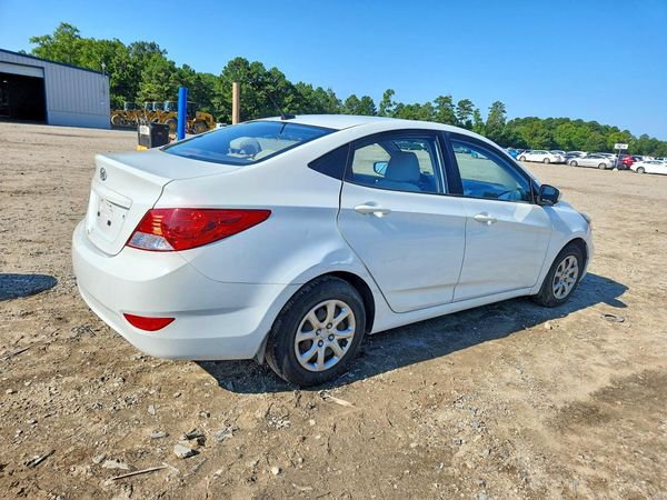 2013 HYUNDAI ACCENT GLS, GS