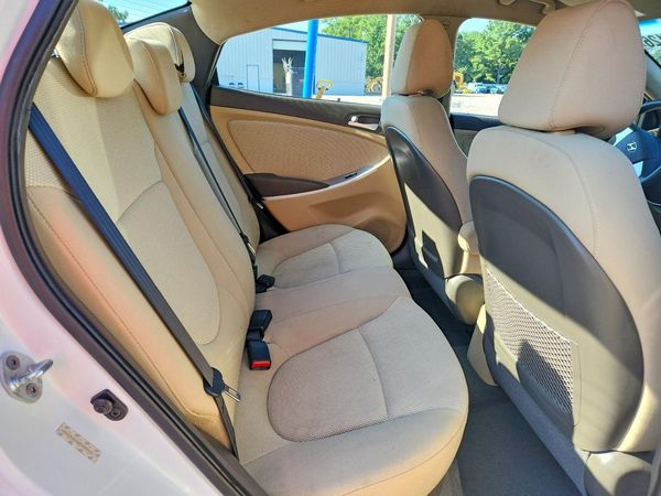 2013 HYUNDAI ACCENT GLS, GS