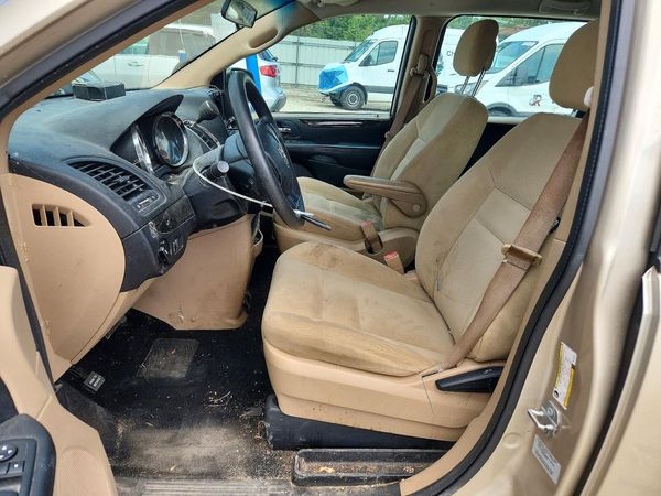 2016 DODGE GRAND CARAVAN SE
