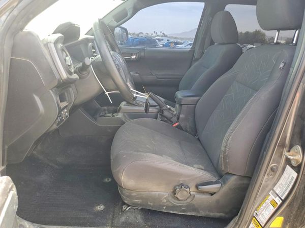 2017 TOYOTA TACOMA