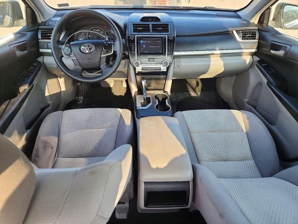 2012 TOYOTA CAMRY